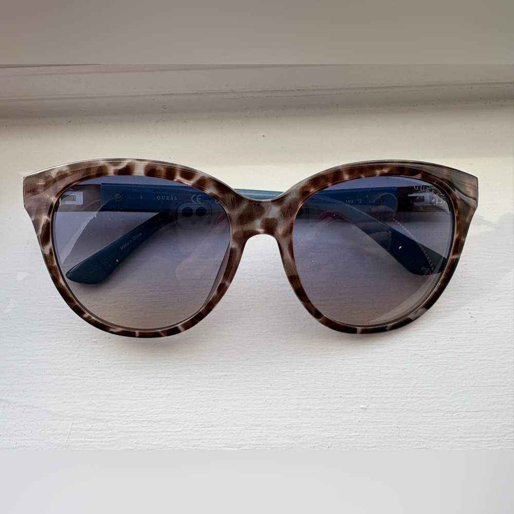 Guess Tortoise Shell Sunglasses with Red Case